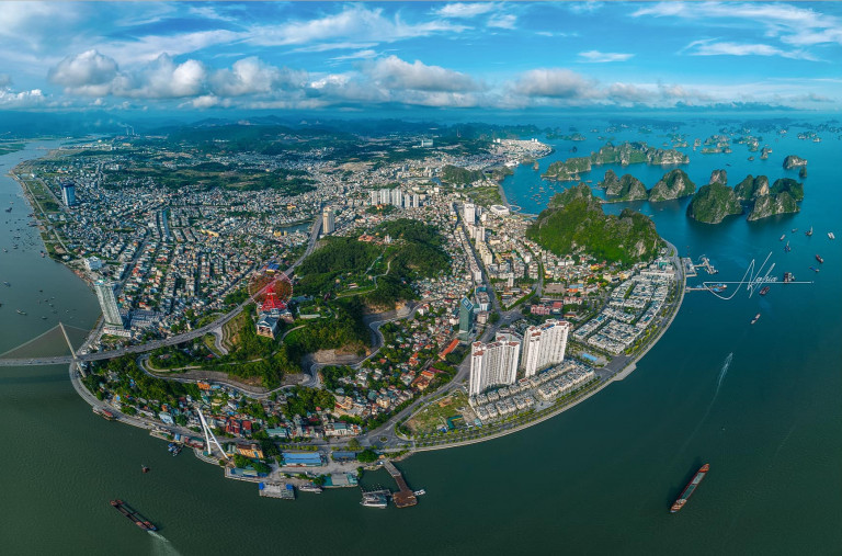 Phát triển đô thị tỉnh Quảng Ninh: Bền vững theo hướng đô thị bền vững, xanh, thông minh, thích ứng với biến đổi khí hậu - tích hợp đồng bộ trong quy hoạch tỉnh Quảng Ninh thời kỳ 2021 – 2030, tầm nhìn đến năm 2050 - Tạp chí Kiến Trúc