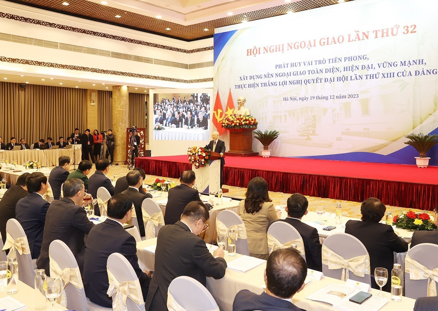 Tổng Bí thư Nguyễn Phú Trọng dự Hội nghị Ngoại giao lần thứ 32 - Ảnh 11.