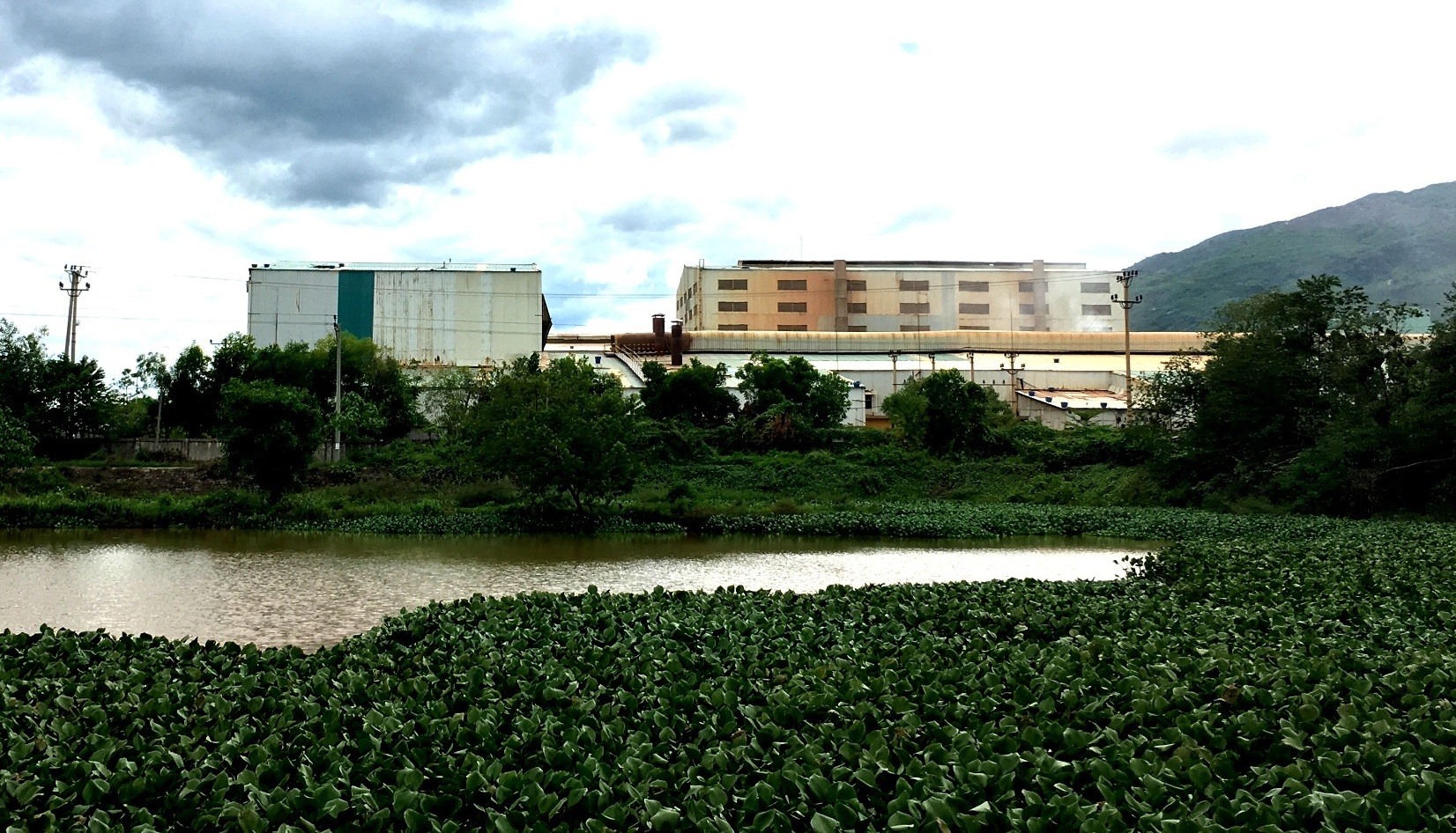 Các doanh nghiệp tại Đại Lộc đang vận hành hệ thống xử lý chất thải tự đầu tư. Ảnh: H.L