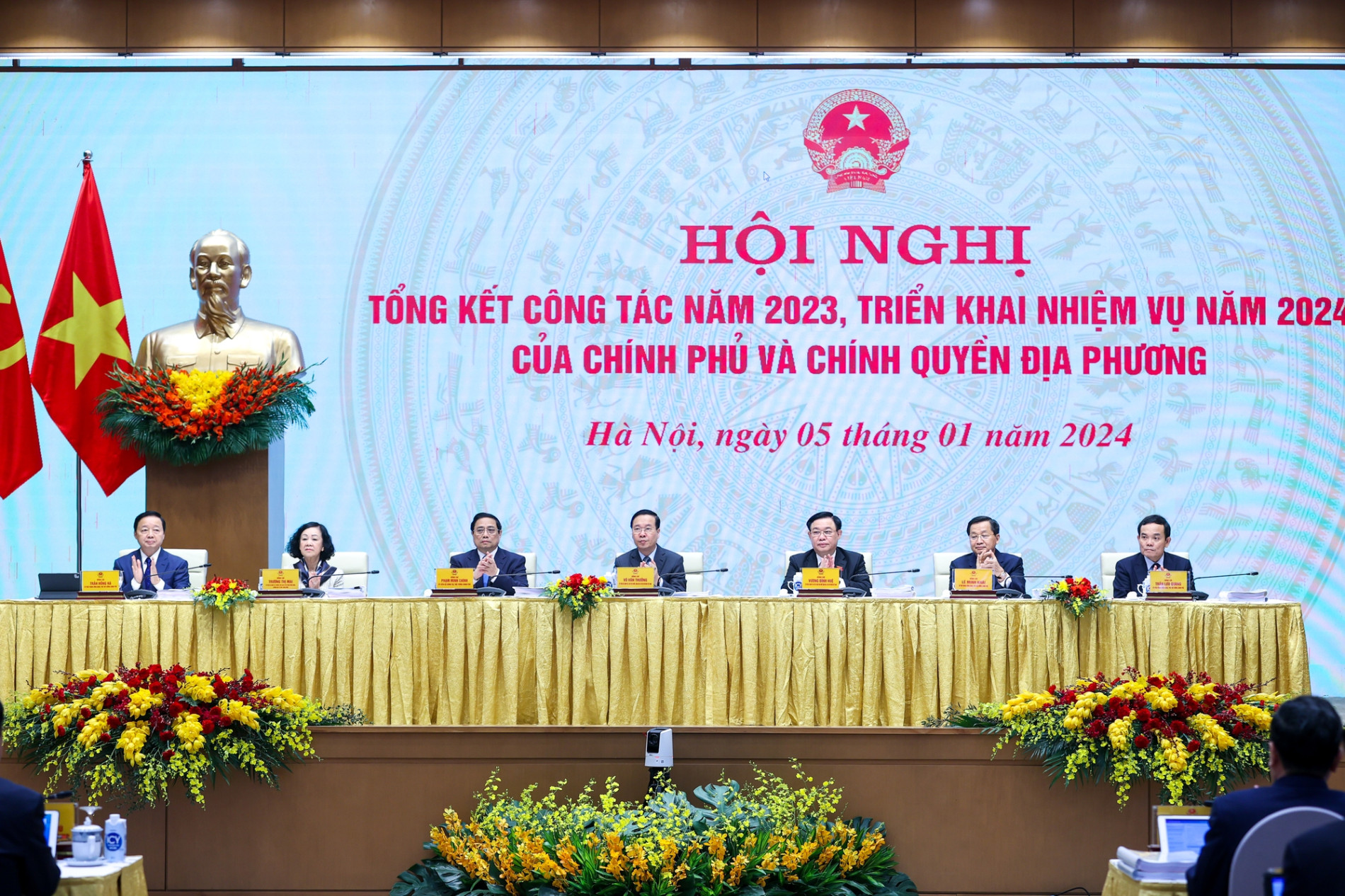Hội nghị Chính phủ và chính quyền địa phương tổng kết công tác năm 2023, triển khai nhiệm vụ năm 2024- Ảnh 1.