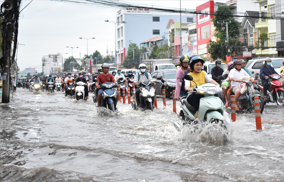 Đề xuất kỹ thuật và chính sách đối với công trình xây dựng tham gia hỗ trợ chống ngập đô thị