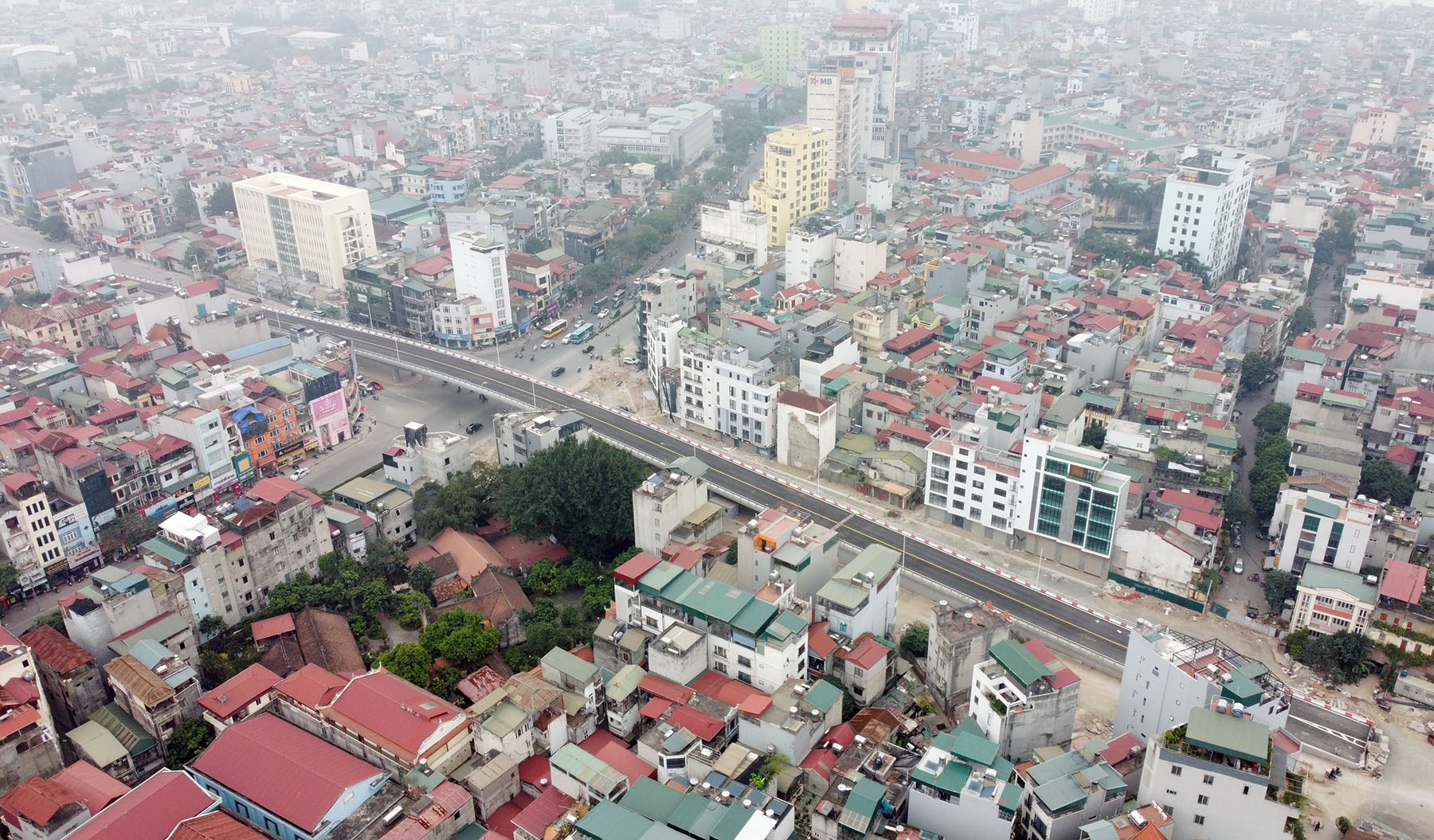 Hình ảnh tuyến đường 1.200 tỷ đồng sắp hoàn thành ở Long Biên, Hà Nội