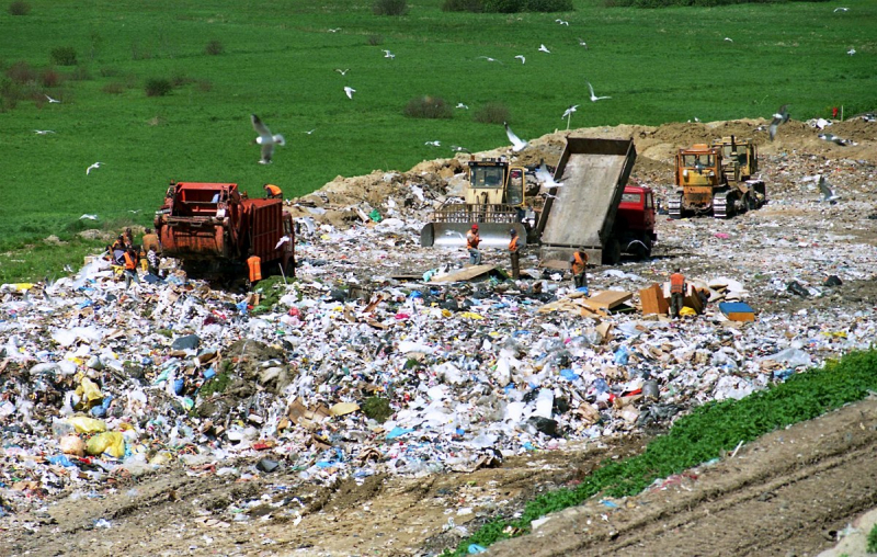 1.200 núi rác gây ô nhiễm toàn cầu -0