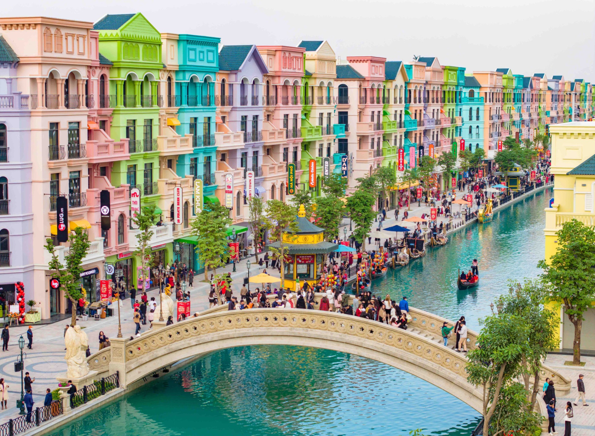 Tổ chức tại Grand World – Ocean City, “Ngày Hội Xanh” được kỳ vọng là sự kiện cộng đồng về môi trường đạt kỷ lục có số người hưởng ứng đông đảo nhất Việt Nam.
