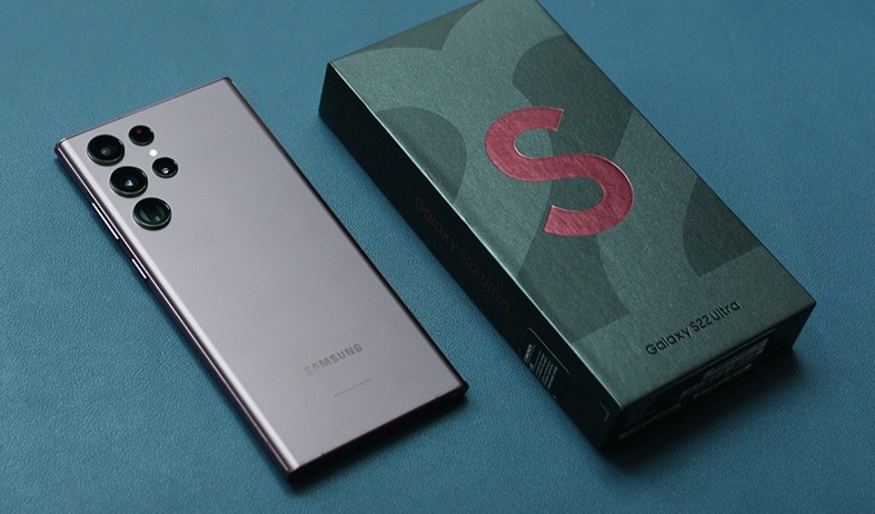 Samsung Galaxy S24 Ultra ra mắt, flagship 2 năm tuổi Galaxy S22 Ultra có còn hấp dẫn?