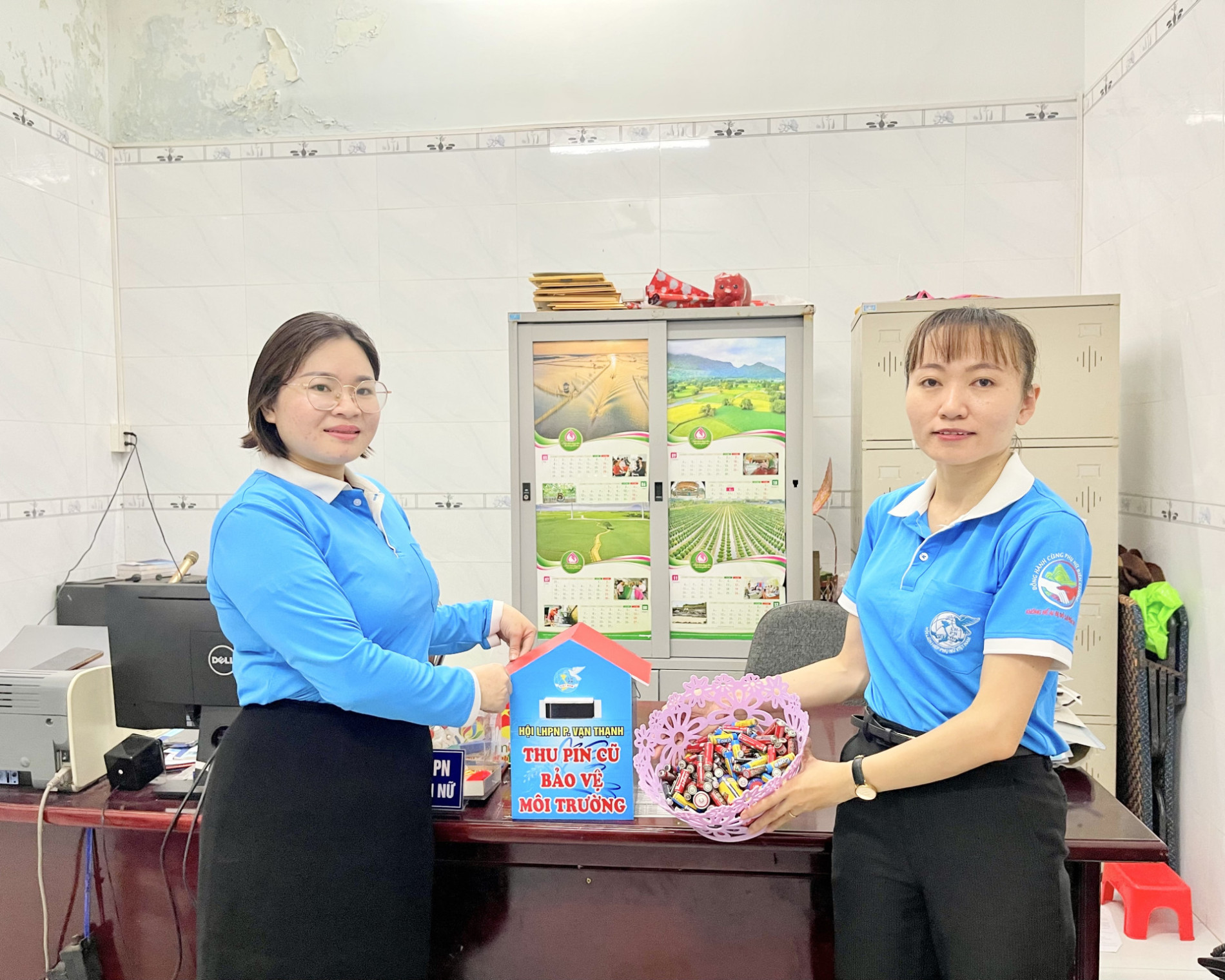 Sau gần 4 tháng, Hội Phụ nữ phường Vạn Thạnh đã thu gom hơn 4kg pin cũ.