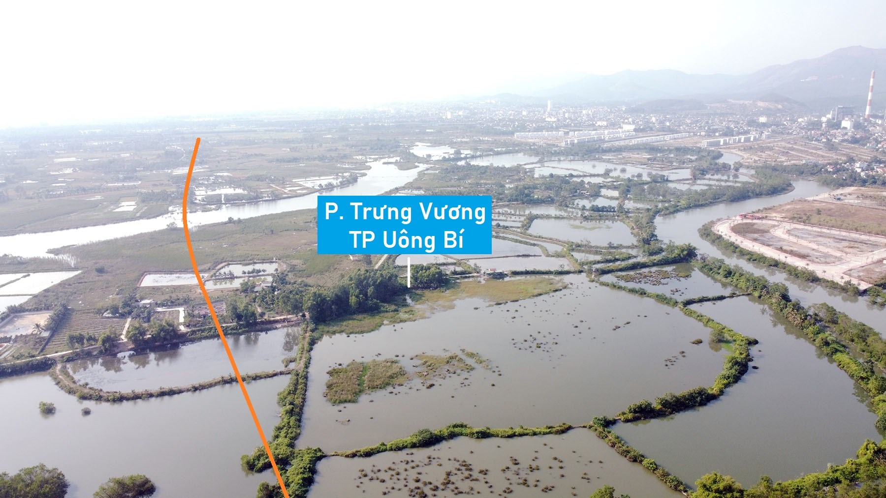 Toàn cảnh vị trí dự kiến quy hoạch cầu vượt sông Uông nối TP Uông Bí - TX Quảng Yên, Quảng Ninh
