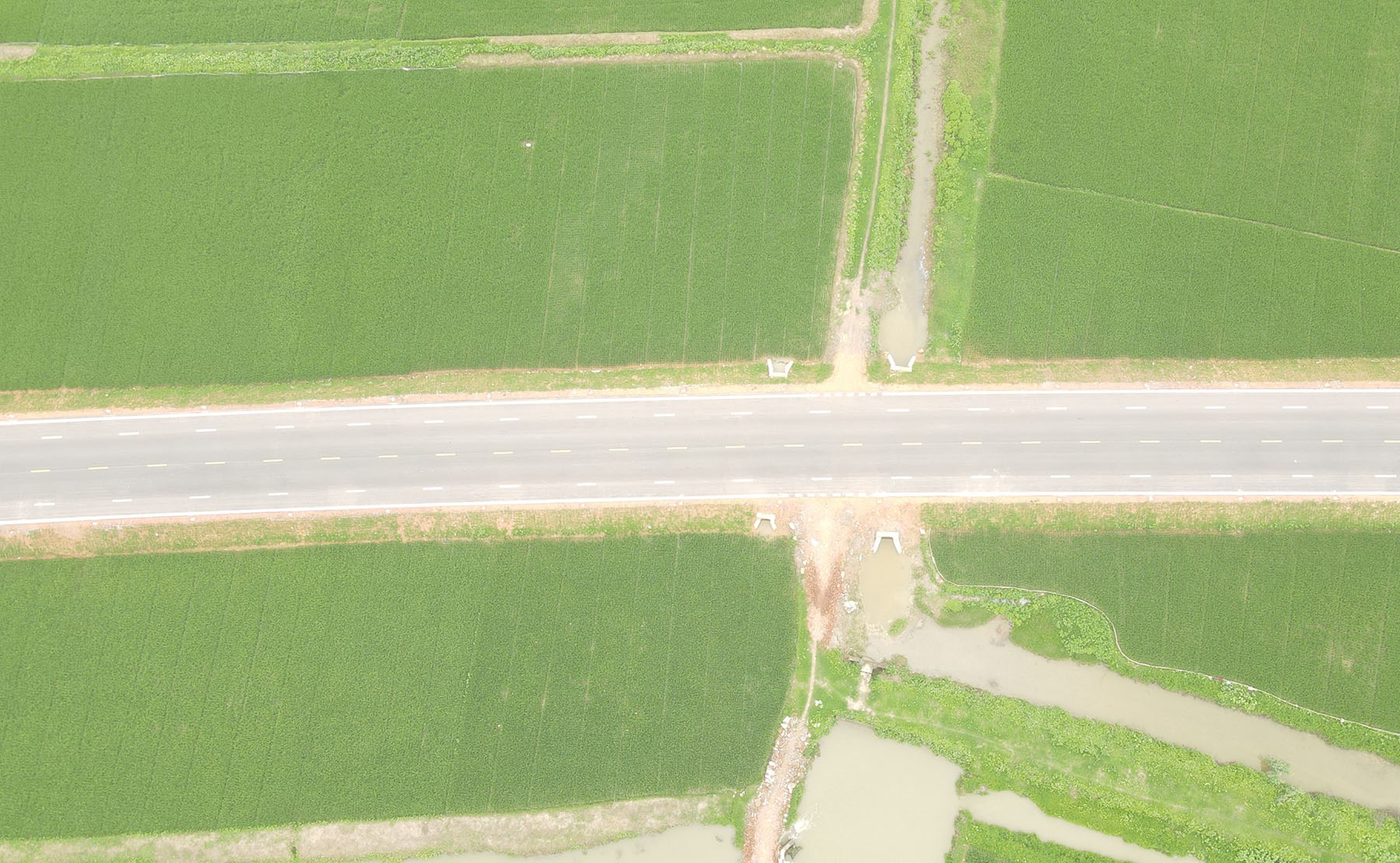 Hình ảnh đường kết nối Hà Nội - Bắc Giang qua cầu Xuân Cẩm vừa thông xe