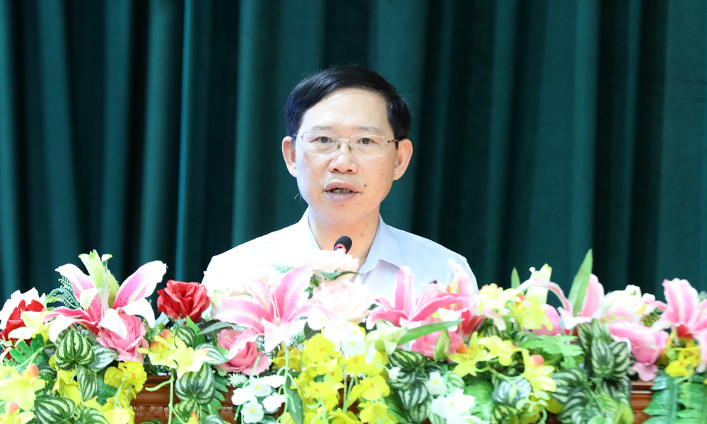 Chủ tịch UBND tỉnh Bắc Giang đối thoại với người lao động