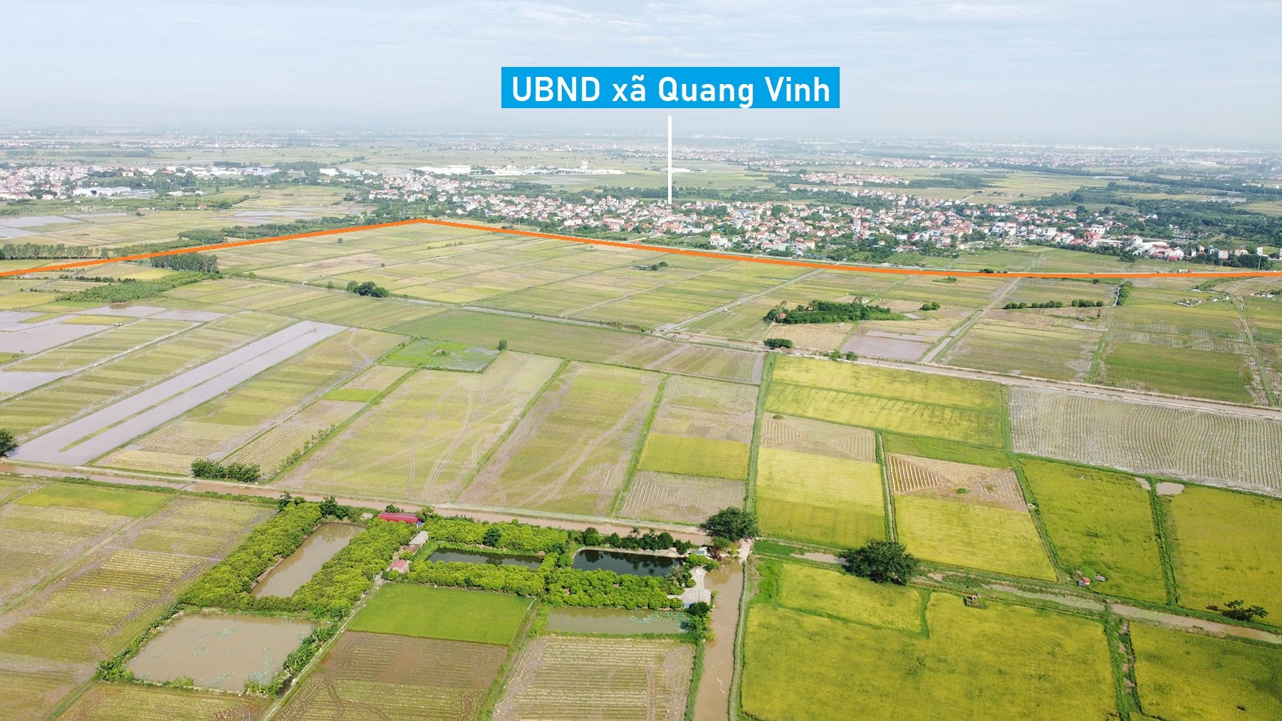 Toàn cảnh vị trí dự kiến quy hoạch KCN Tân Phúc - Hoàng Hoa Thám trên đường 60 m đang xây dựng ở Hưng Yên