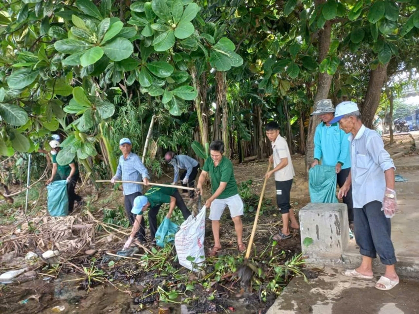 Phát động mô hình “Chung tay giữ gìn môi trường”