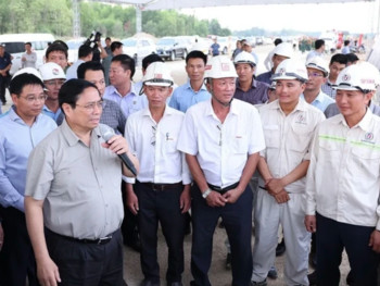 Thủ tướng yêu cầu thông tuyến cao tốc Quảng Ngãi - TP.HCM trong năm 2025