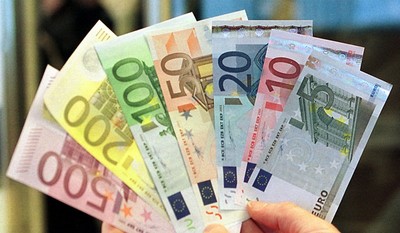 Tỷ giá Euro hôm nay 28/3: Tiếp tục xu hướng giảm