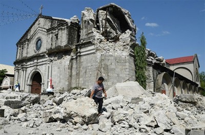 Động đất Philippines: Khiến 11 người chết, hàng chục người bị thương