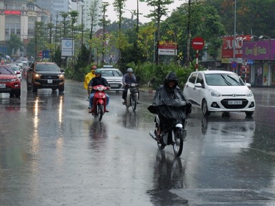 Dự báo thời tiết ngày 8/5: Bắc Bộ và Trung Bộ mưa to trên diện rộng