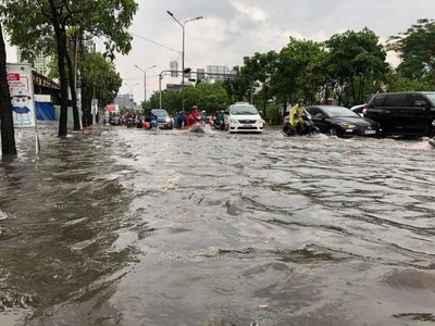 TP. HCM thuê máy bơm chống ngập đường Nguyễn Hữu Cảnh hơn 14 tỷ/năm