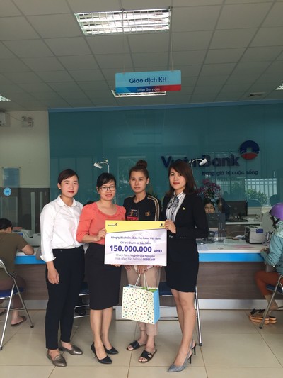AVIVA Việt Nam chi trả quyền lợi bảo hiểm tại CN Gia Lai