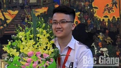 Trịnh Duy Hiếu - 'Á quân' Olympic Vật lý châu Á (APhO) 2019
