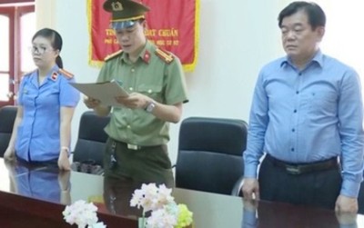 Vụ gian lận thi cử ở Sơn La: Cảnh cáo Phó chủ tịch UBND tỉnh