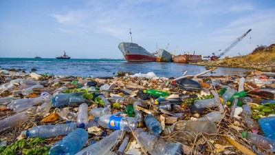Việt Nam 'tuyên chiến' với rác thải nhựa