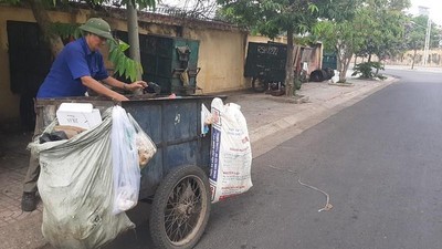 Vũng Tàu: Cấm xe thu gom rác tự chế để chuyển qua xe chuyên dùng
