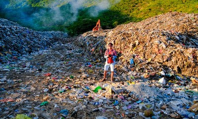 3.000 bức ảnh “nói” về những đảo xanh ngập rác