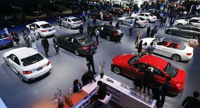 Ô tô đua giảm giá, thị trường ô tô tháng 5 tăng trưởng “sốc”