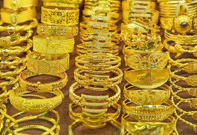 Giá vàng hôm nay 7/7: Vàng trong nước rời ngưỡng 39 triệu đồng/lượng
