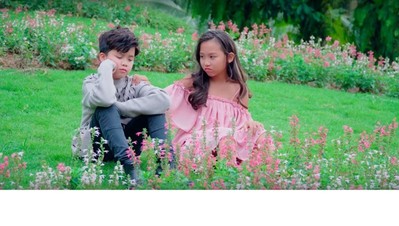 Thái Thuỳ Linh gây sốc khi cho con gái quay MV cover nhạc người lớn
