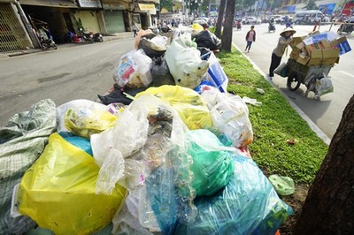 HĐND TP Hồ Chí Minh: Nóng vấn đề rác thải