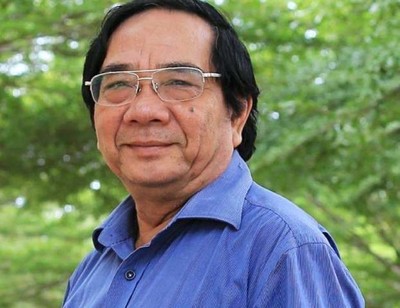 Nhà thơ Thanh Tâm - mang theo tháng sáu