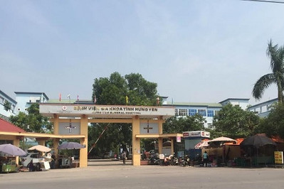 Căng tin Bệnh viện Đa khoa tỉnh Hưng Yên bán sản phẩm 'cấm'
