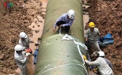 Đường ống nước sạch sông Đà lại xảy ra sự cố