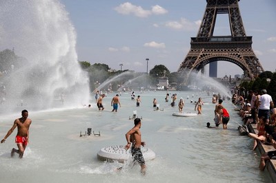 Cảnh báo đợt nắng nóng kỷ lục mới tại Pháp