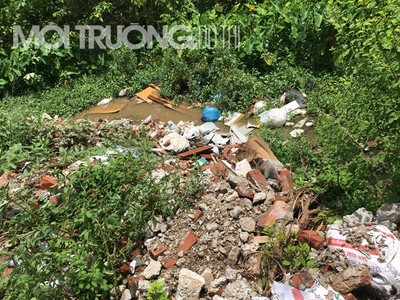 Hà Nội: Bãi rác tự phát tiềm ẩn nhiều nguy cơ bệnh dịch