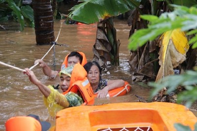 Đắk Lắk: Mưa lớn thiệt hại hàng ngàn tỉ đồng,1 người bị lũ cuốn trôi