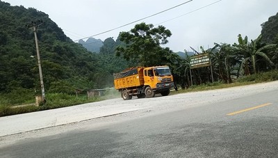 Tuyên Quang: Mỏ đá cho doanh nghiệp bên ngoài vào vận chuyển đất?