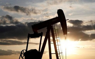 Giá xăng dầu hôm nay 9/8: Điều chỉnh tăng trở lại