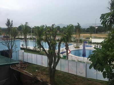 Phú Thọ: Bé trai 7 tuổi tử vong ở bể bơi không phép