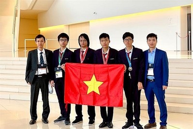 Việt Nam giành 2 Huy chương Vàng tại Olympic Tin học quốc tế 2019