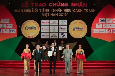 Văn Phú - Invest được vinh danh “Top 50 nhãn hiệu Nổi tiếng Việt Nam