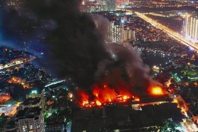 Cổ phiếu Rạng Đông rớt giá thảm hại sau vụ cháy