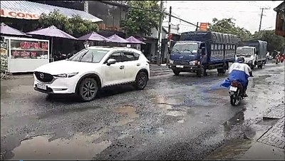 Kiên Giang: Đường hư hỏng nặng sau mưa
