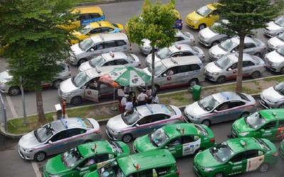 Hà Nội: Từ năm 2026 sẽ thống nhất màu sơn chung cho xe taxi