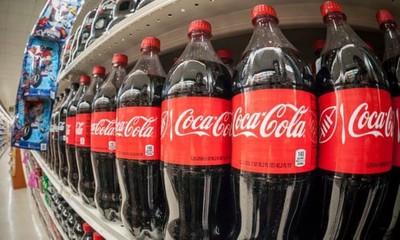 Lộ số lượng rác thải khổng lồ Coca-Cola thải ra biển
