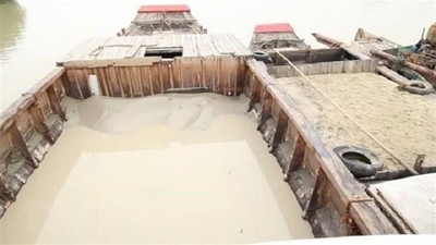Hải Dương: Bị xử phạt trên 150 triệu đồng vì khai thác cát trái phép