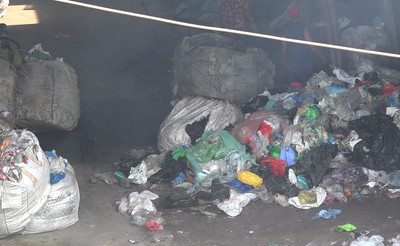 TP.HCM: Xưởng tái chế bao bì nilon gây ô nhiễm nghiêm trọng