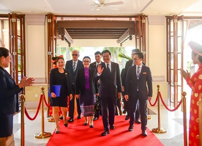 Thủ tướng Lào thăm và làm việc tại Đà Nẵng