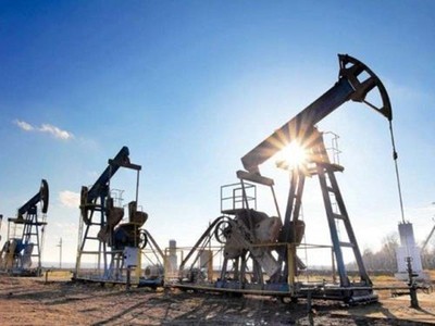 Giá xăng dầu hôm nay ngày 15/10: Quay đầu giảm mạnh