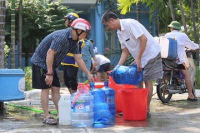 Hà Nội lên phương án tăng giá nước sinh hoạt